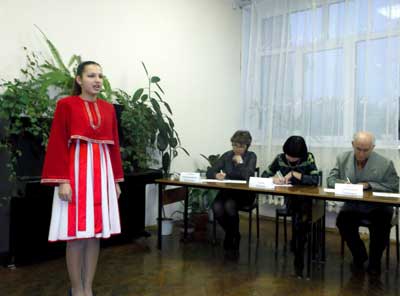 Театрализованный  конкурс чтецов одного стихотворения М. Сеспеля
